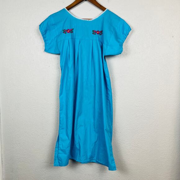 Embroidered House Dress Floral Detail Scoop Neck Short Sleeve - S - Picture 4 of 4